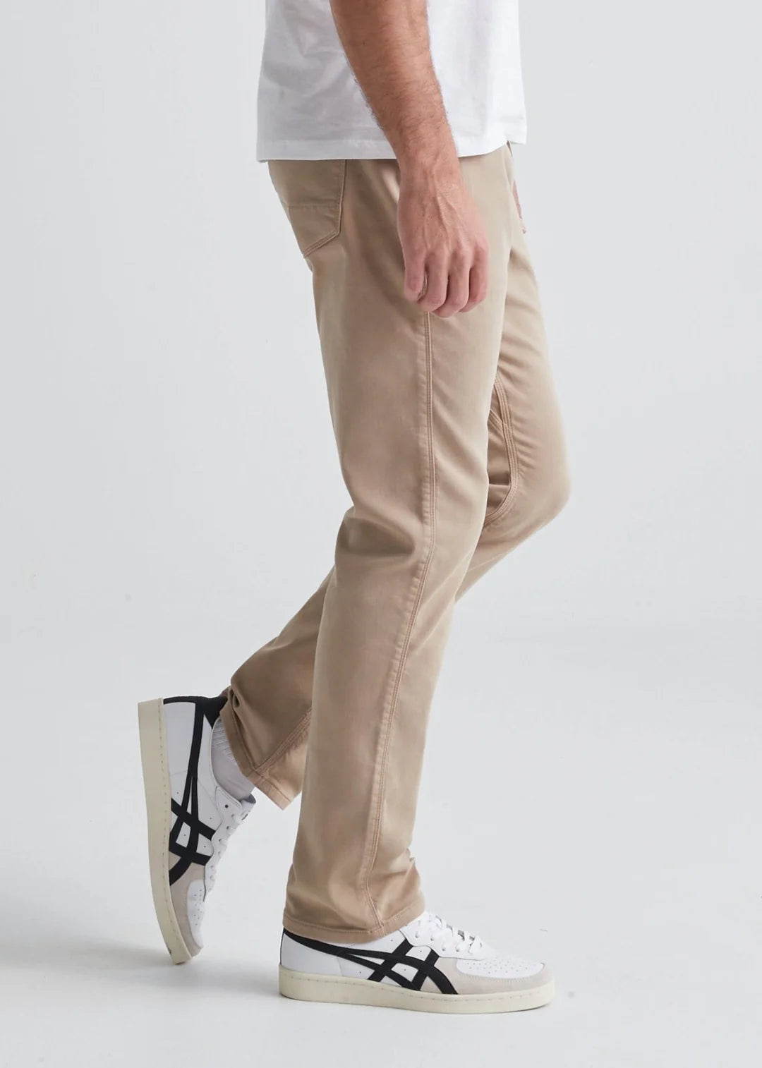 DUER - No Sweat Relaxed Taper: Desert Khaki