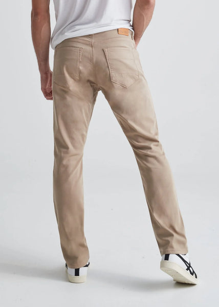 DUER - No Sweat Relaxed Taper: Desert Khaki