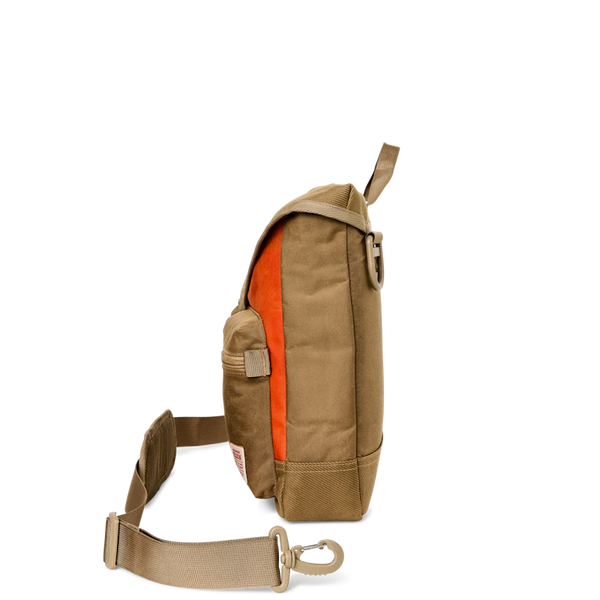 Filson- Surveyor Messenger Bag: Dark Tan / Flame