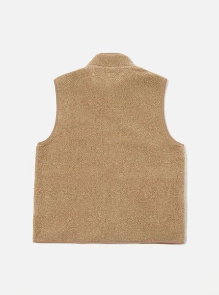 Universal Works- Climbing Gilet In Sand Teddy Fleece