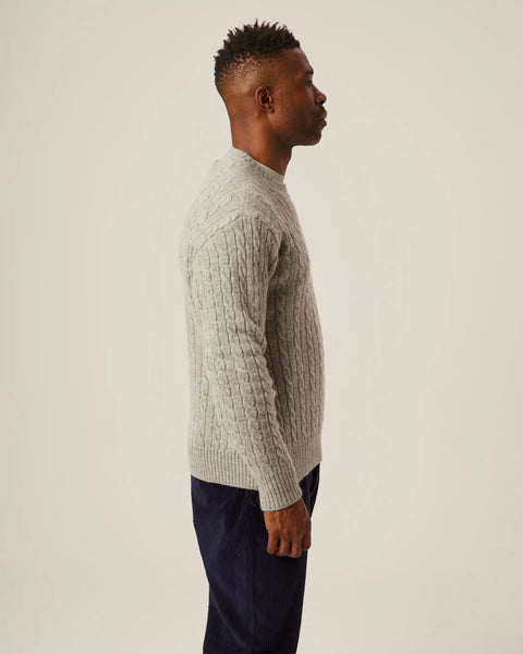 Peregrine- Makers Stitch Cable Crew in Light Grey