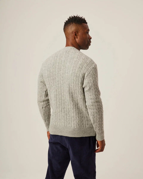 Peregrine- Makers Stitch Cable Crew in Light Grey