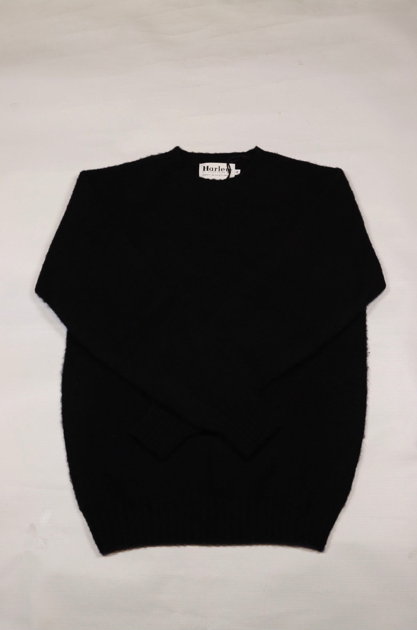 Harley of Scotland- Shaggy Raglan Sweater in Black