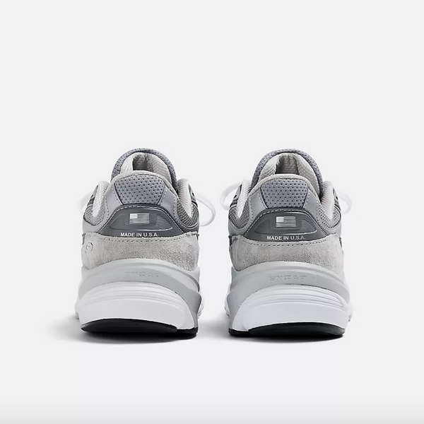 New Balance- Made in USA 990v6 Grey