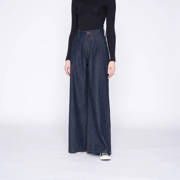 Naked & Famous- Wide Leg Trouser: Slub Nep Rinsed Denim