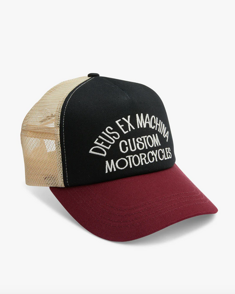 Deus Ex Machina- Canyons Trucker Hat